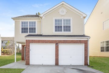 7471 GARNET DR JONESBORO, GA 30236